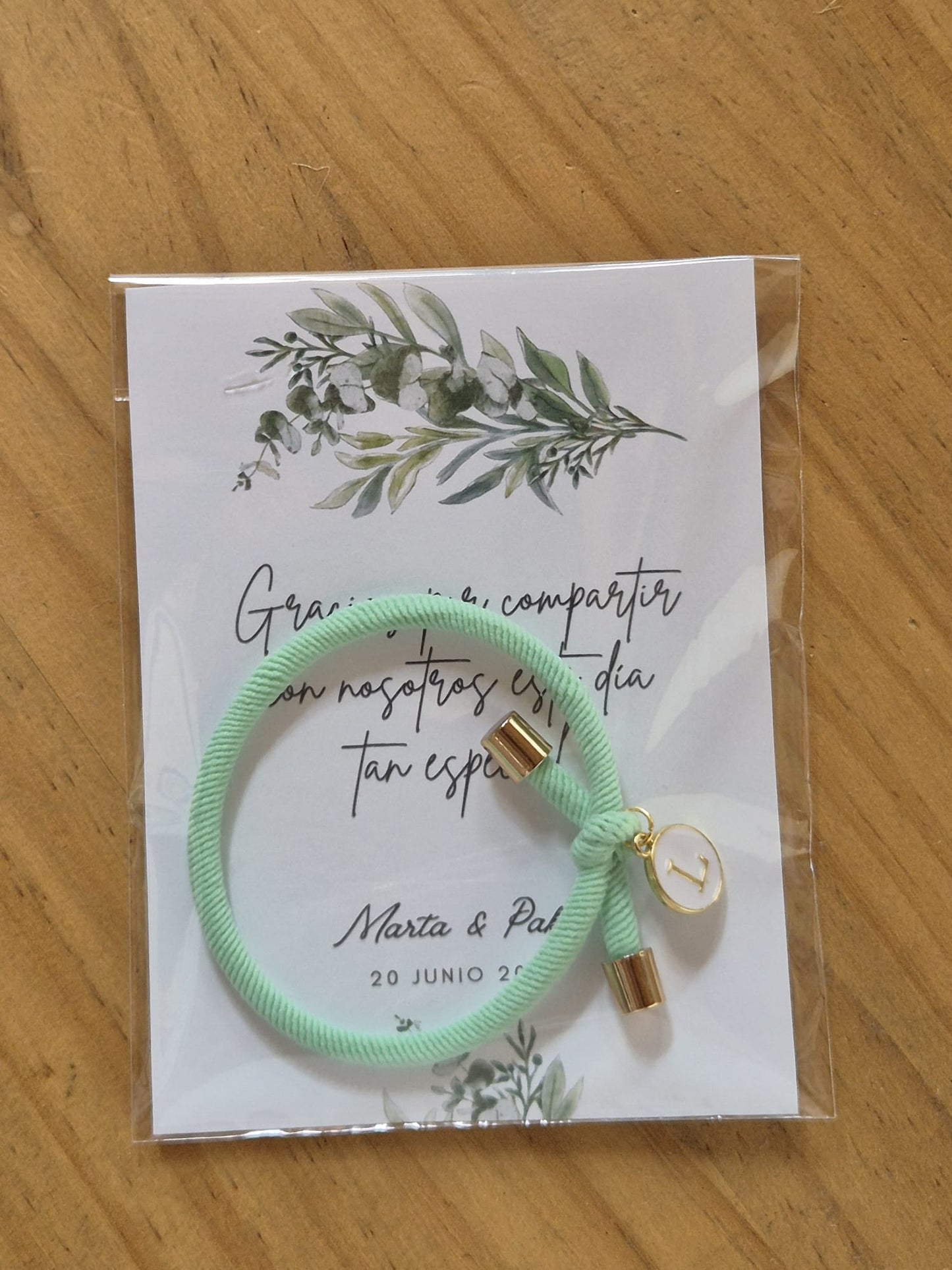 PULSERAS CON INICIAL