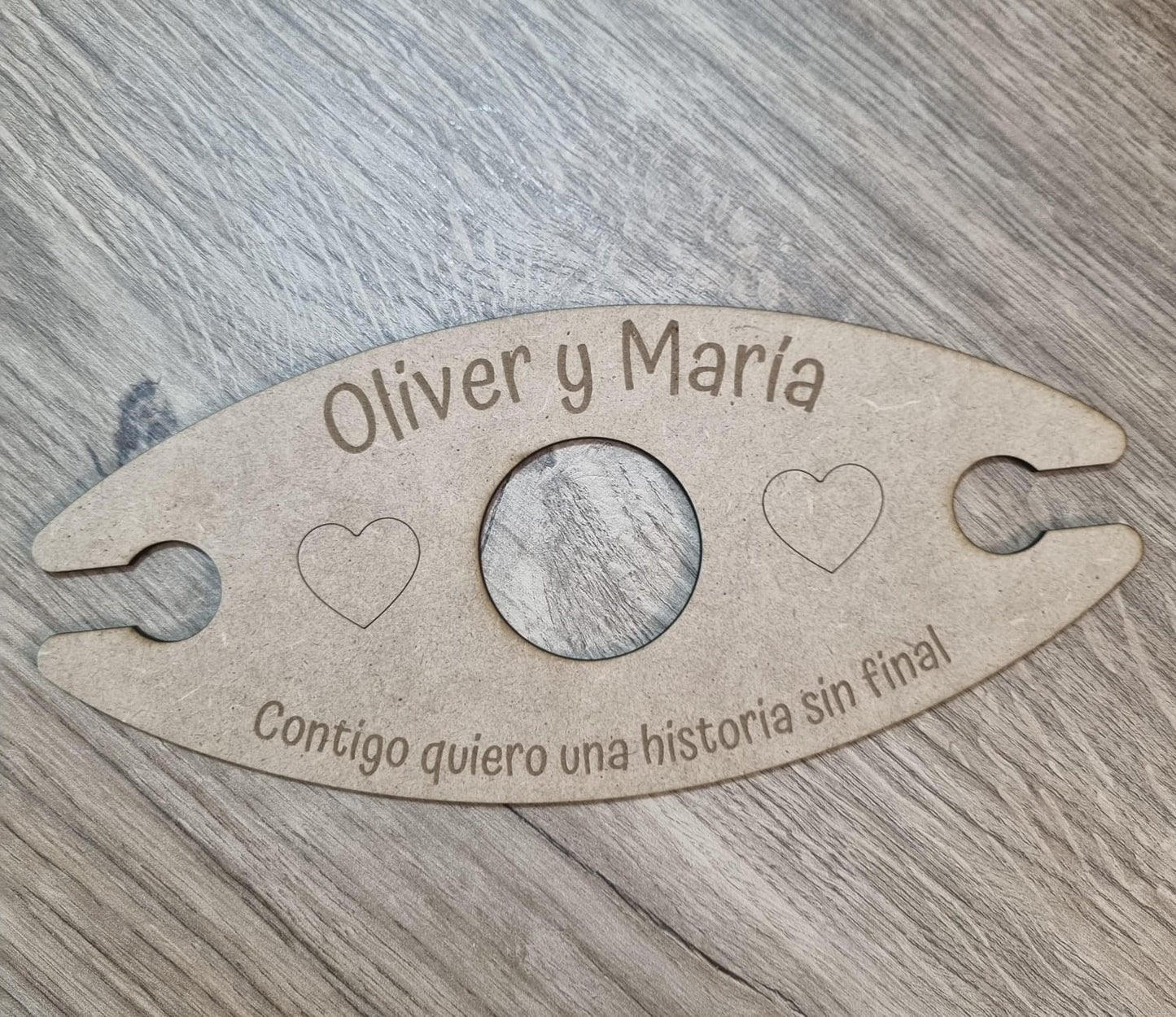 SOPORTE PARA BOTELLA Y COPAS PERSONALIZADO