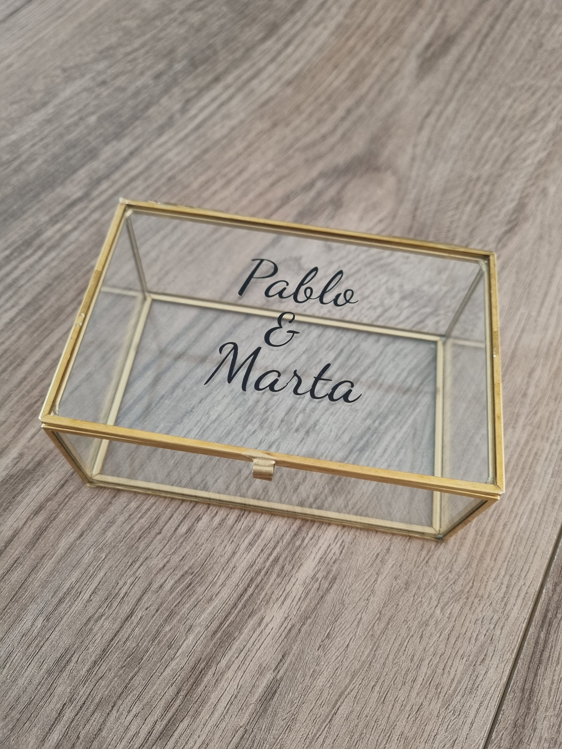 CAJA PORTA ALIANZAS O ARRAS CRISTAL SORPRENDEMARII caja-porta-alianzas-o-arras-cristal-sorprendemarii