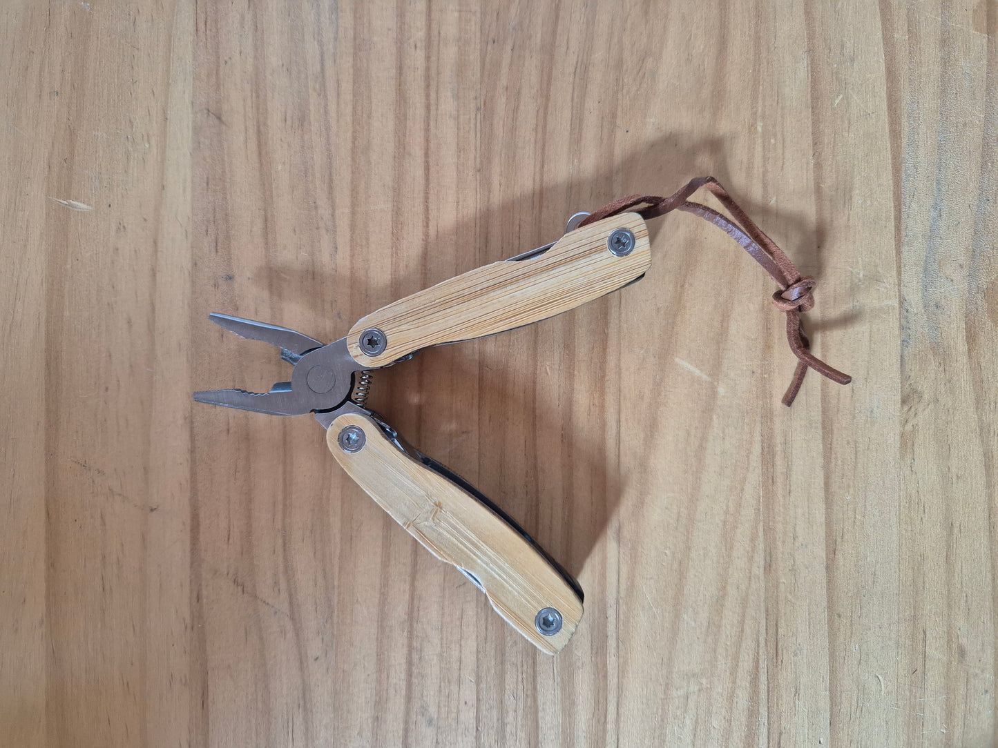 MULTIHERRAMIENTA 9 FUNCIONES