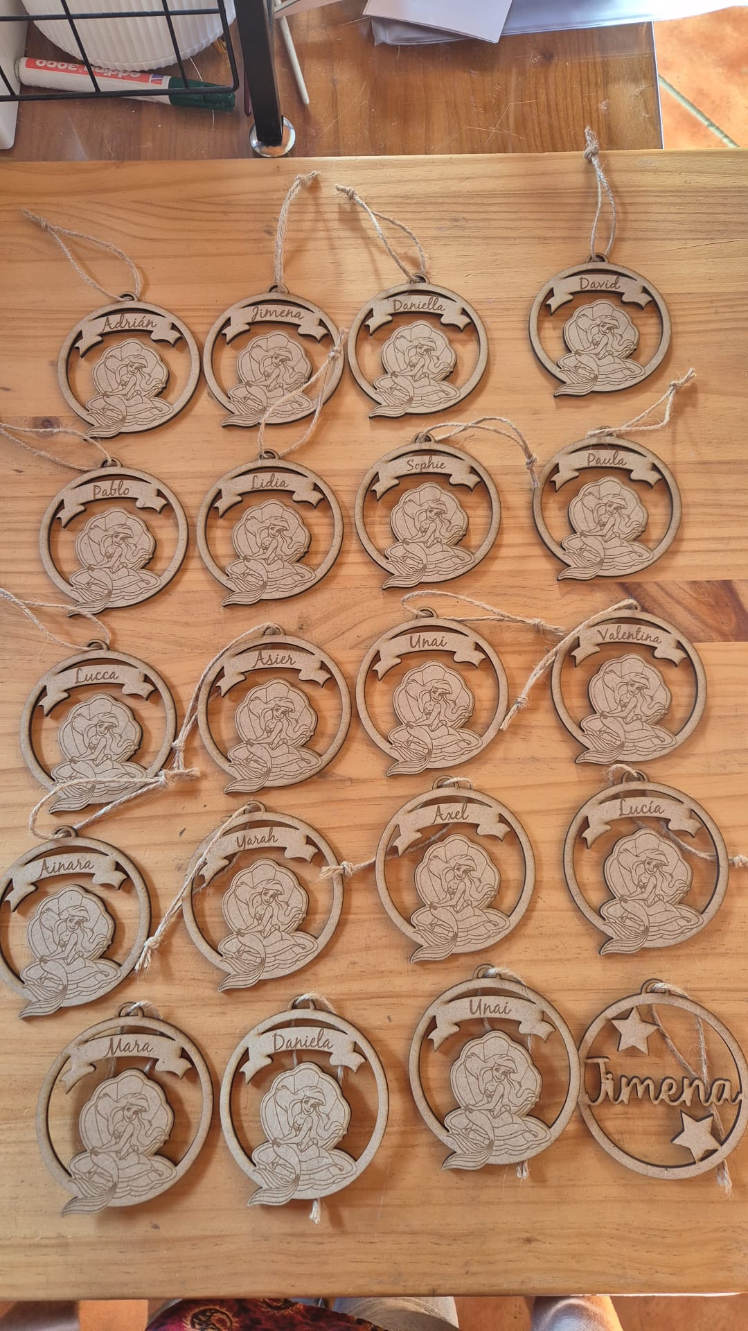 BOLA NAVIDAD MADERA A TU GUSTO