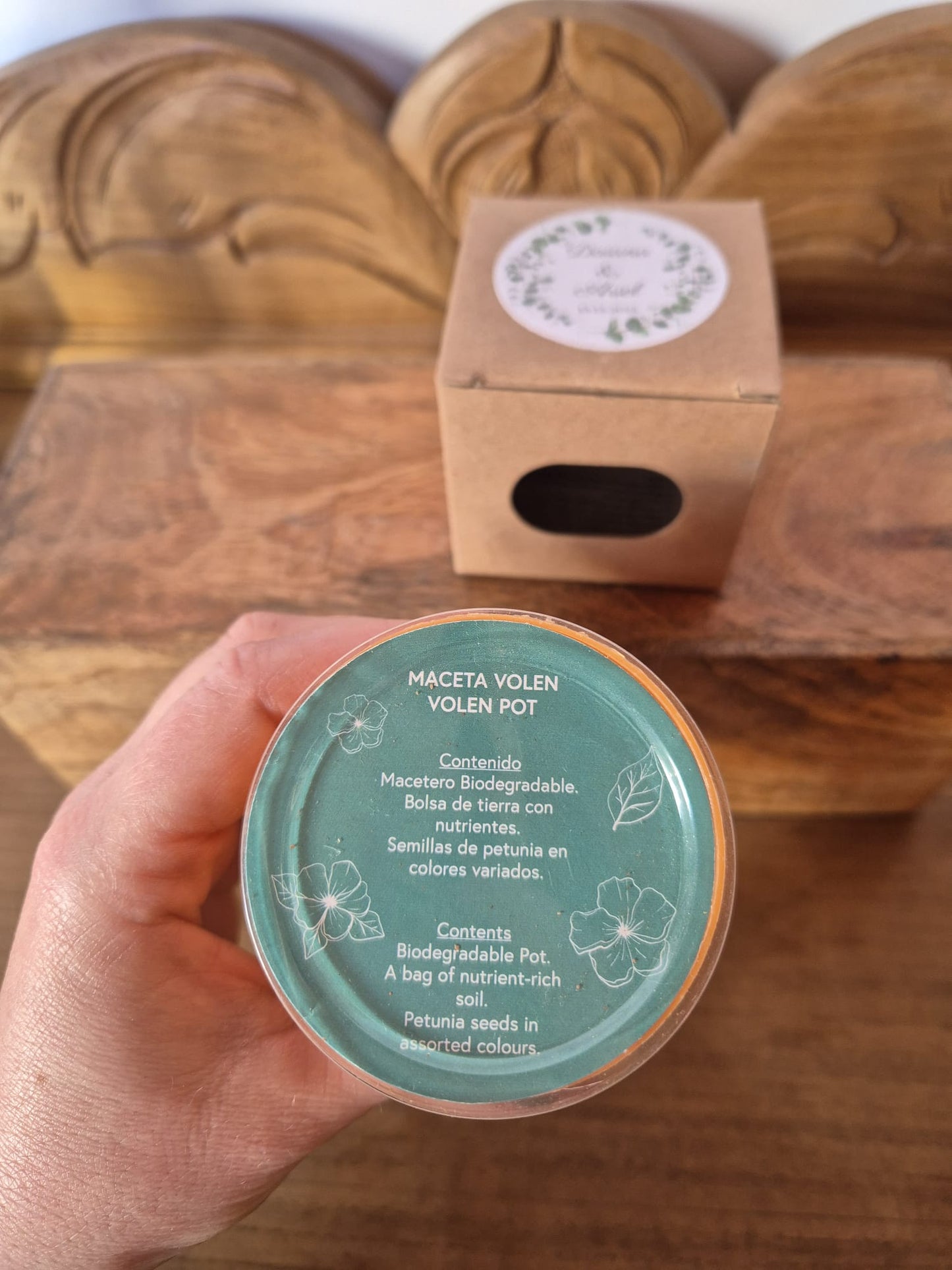 MACETA BIODEGRADABLE CON SEMILLAS DE PETUNIA