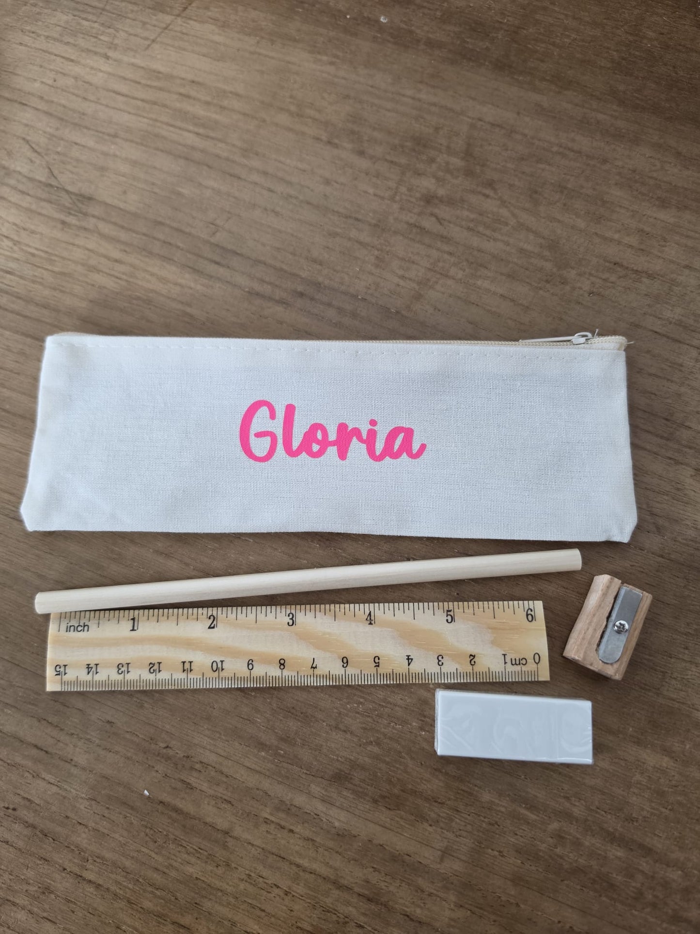 ESTUCHE PERSONALIZADO CON KIT DE ESCRITURA